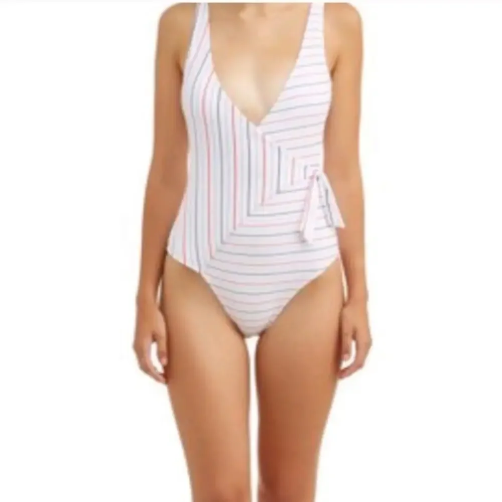 No Boundaries‎ White Stripe One Piece